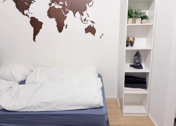 Genter Str Apartment